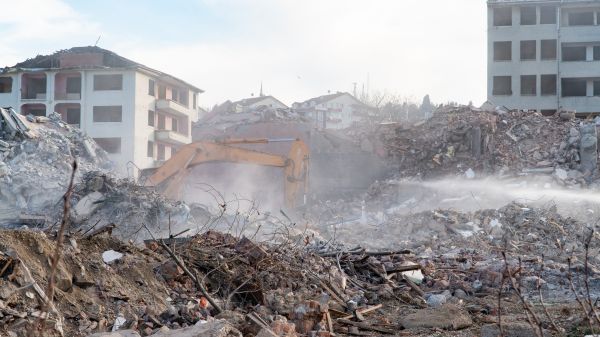 Apartment Demolition in Baton Rouge