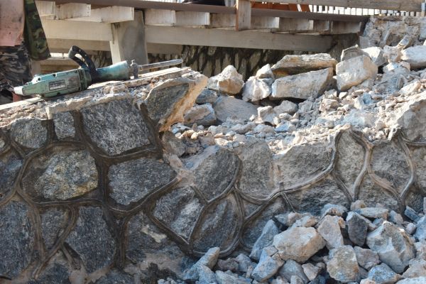 Retaining Wall Demolition in Baton Rouge
